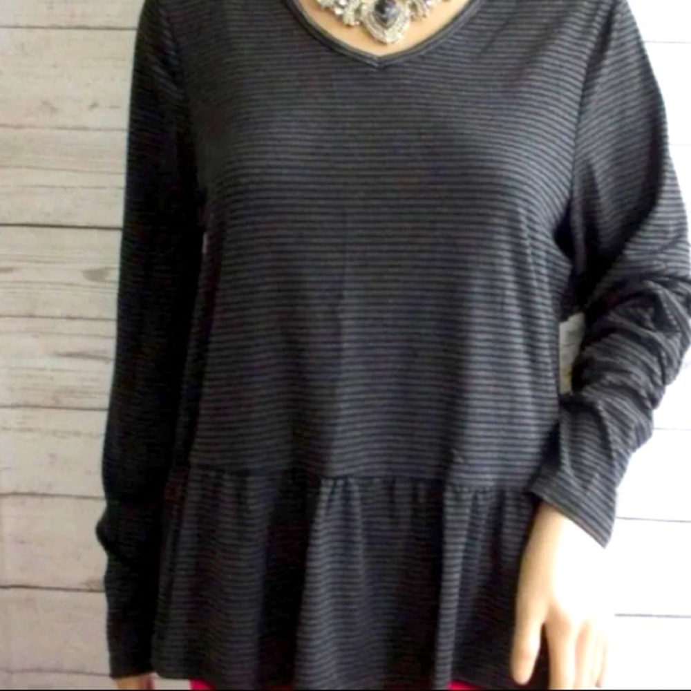 NWT! Peplum top